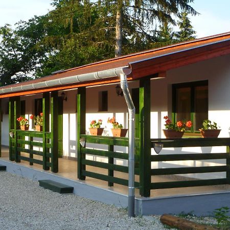 Lispeszentadorján Kisrejtek Apartmanhaz المظهر الخارجي الصورة