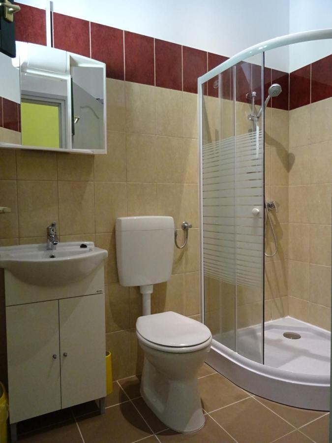 Lispeszentadorján Kisrejtek Apartmanhaz المظهر الخارجي الصورة